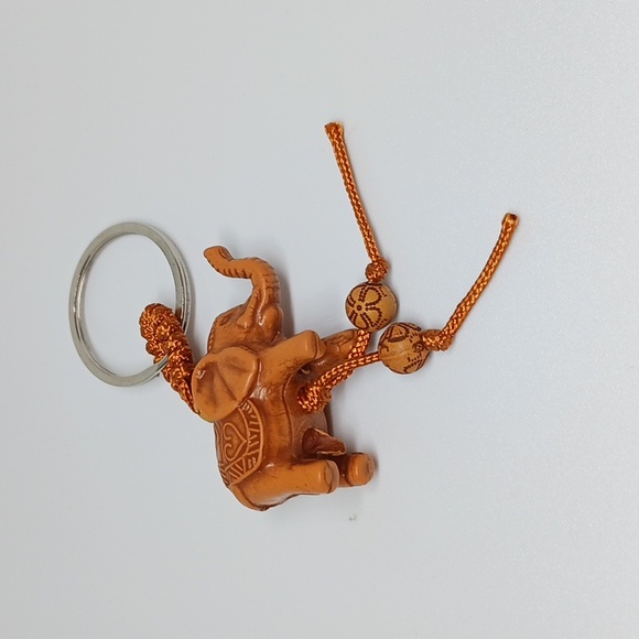 Elephant keyring or purse charm - Picture 1 of 3